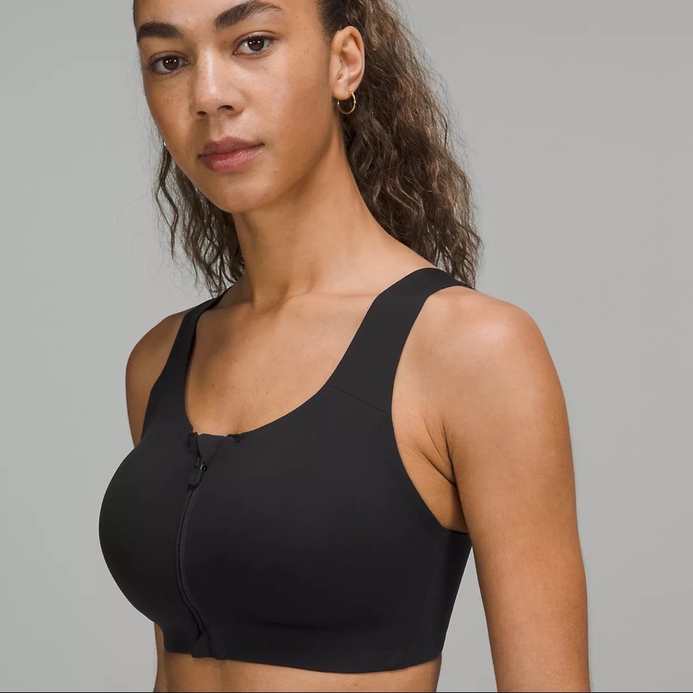 Lululemon Enlite Front-Zip Bra 
High Support